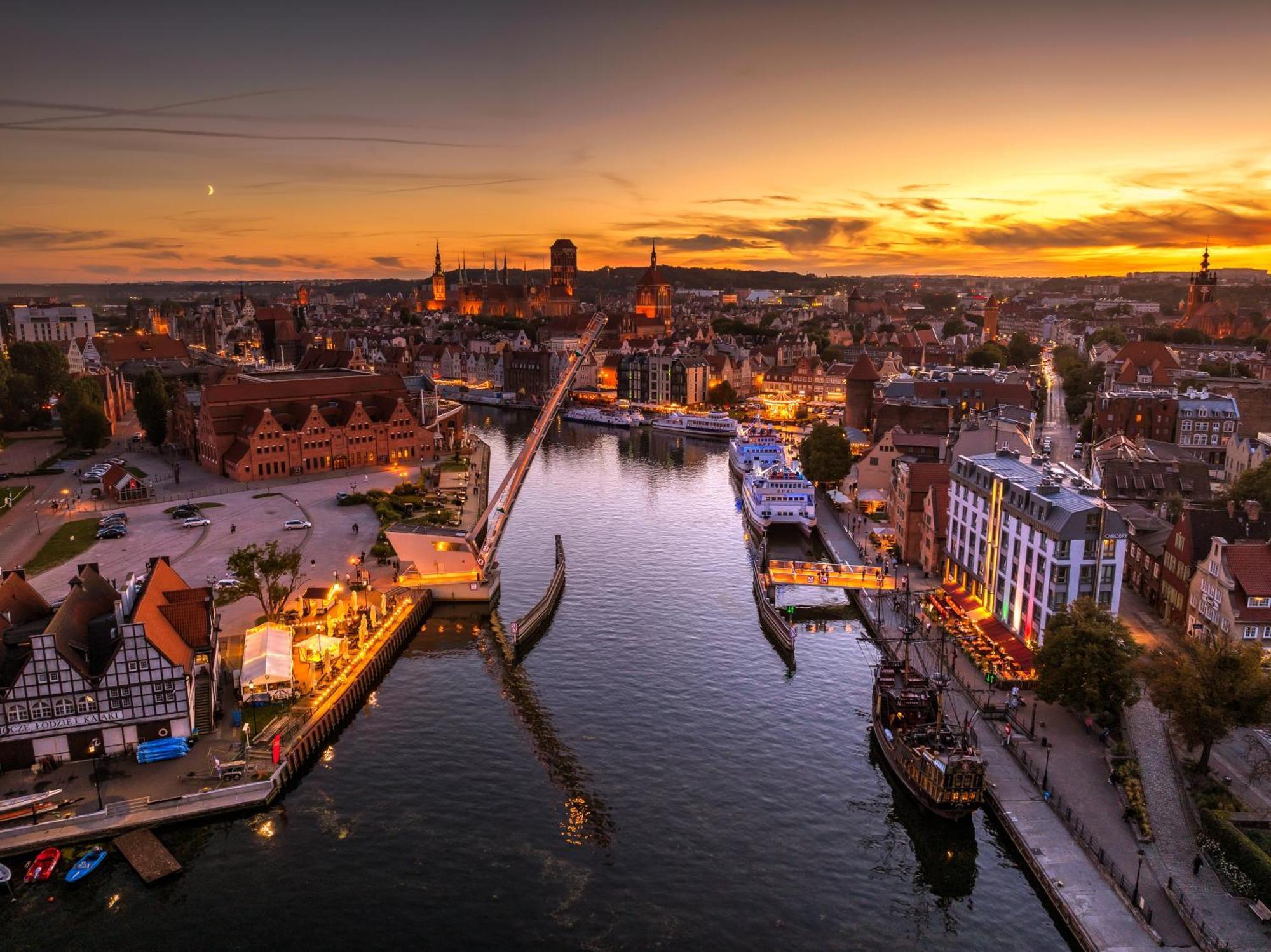 Chrobry Apartamenty Gdansk Grodzka 10 Buitenkant foto
